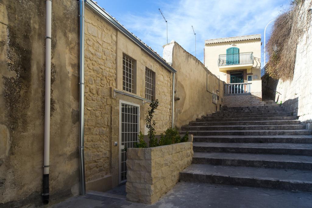 Апартаменты Luxury House Le Nuvole Модика Экстерьер фото